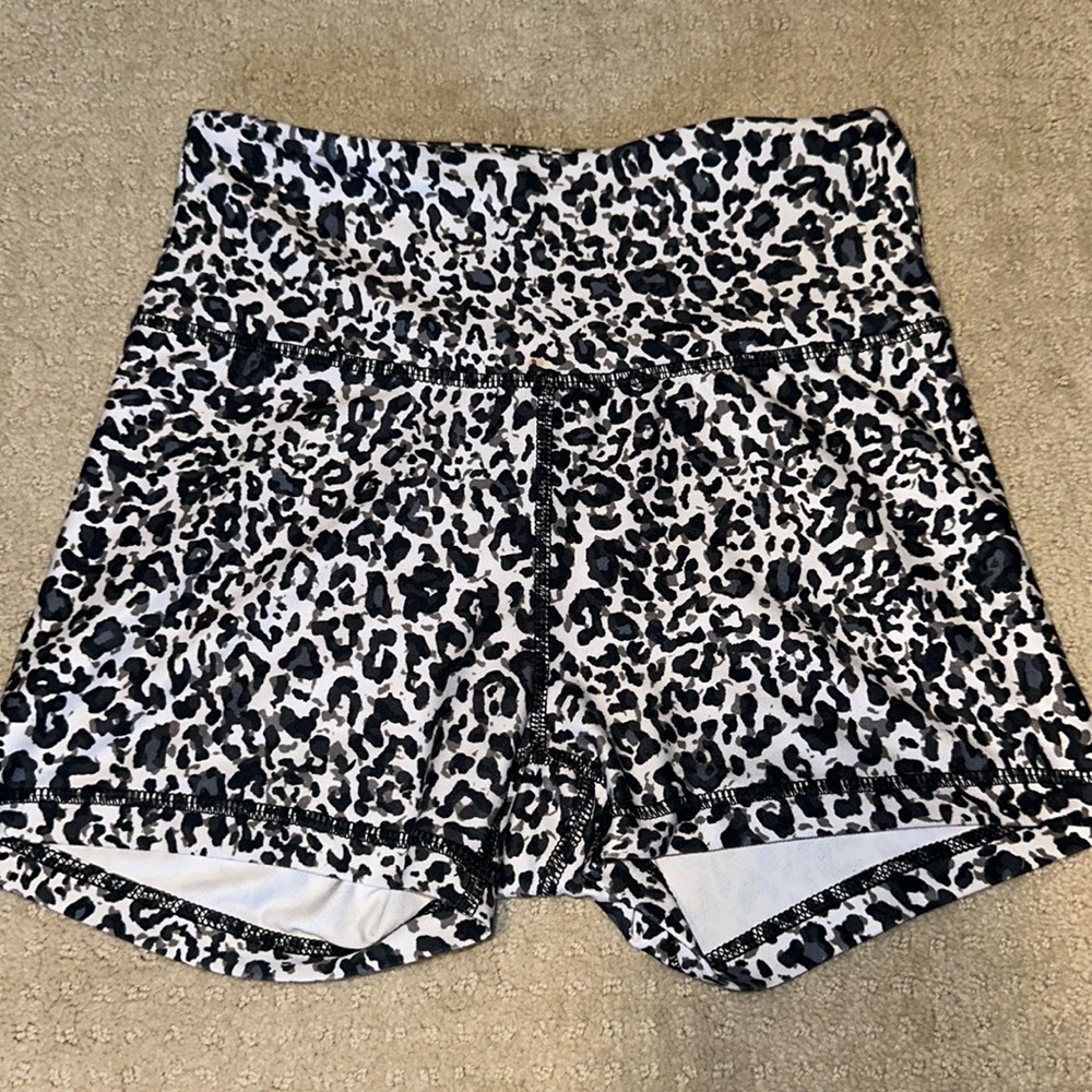 Leopard Print Balance Collection Biker Shorts